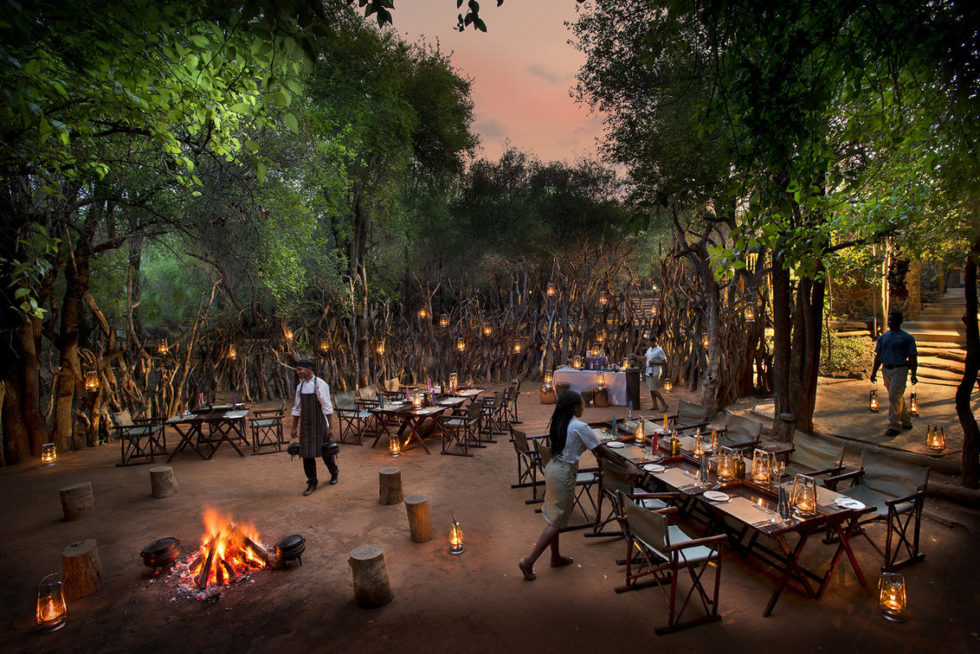 safari boma, boma dinner, luxury african safari